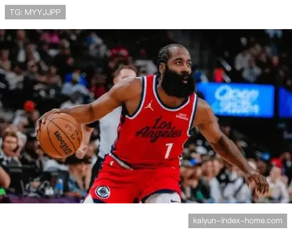 快船客场大胜国王获五连胜 伦纳德哈登磨合日益成熟 快船客场大胜国王获五连胜 伦纳德哈登磨合日益成熟