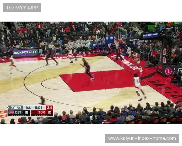 猛龙905萨尔17分11篮板2抢断 末节两次三分外加空接扣篮点燃反扑